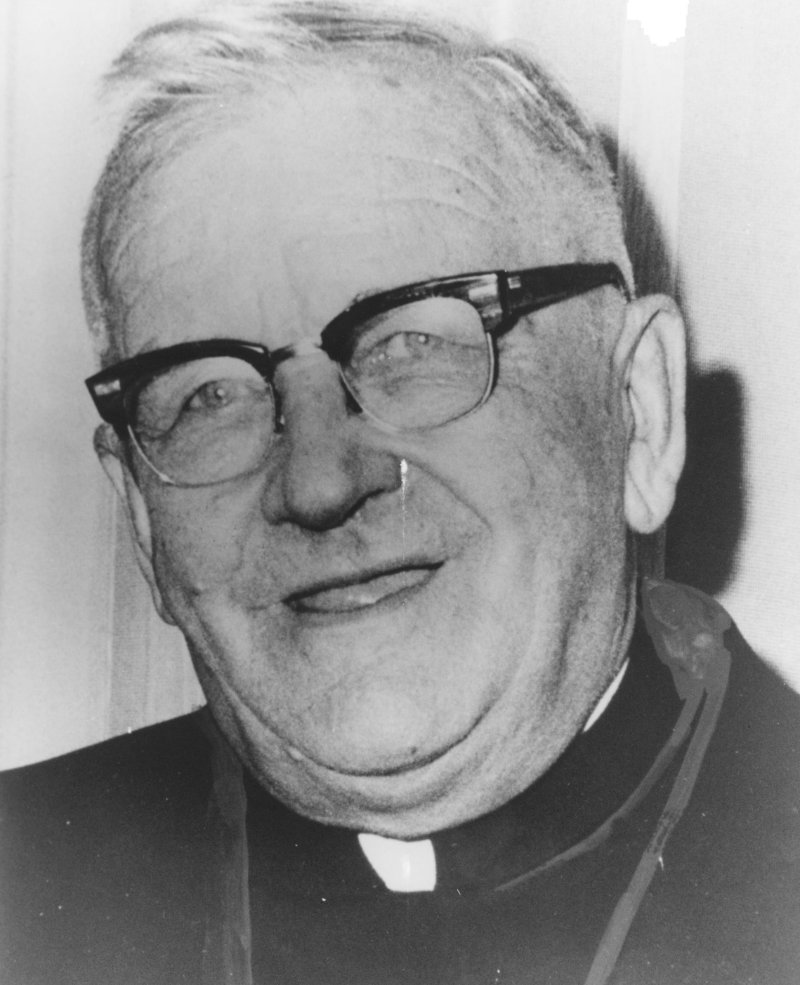 Monsignor Athol “Père” Murray, O.C.