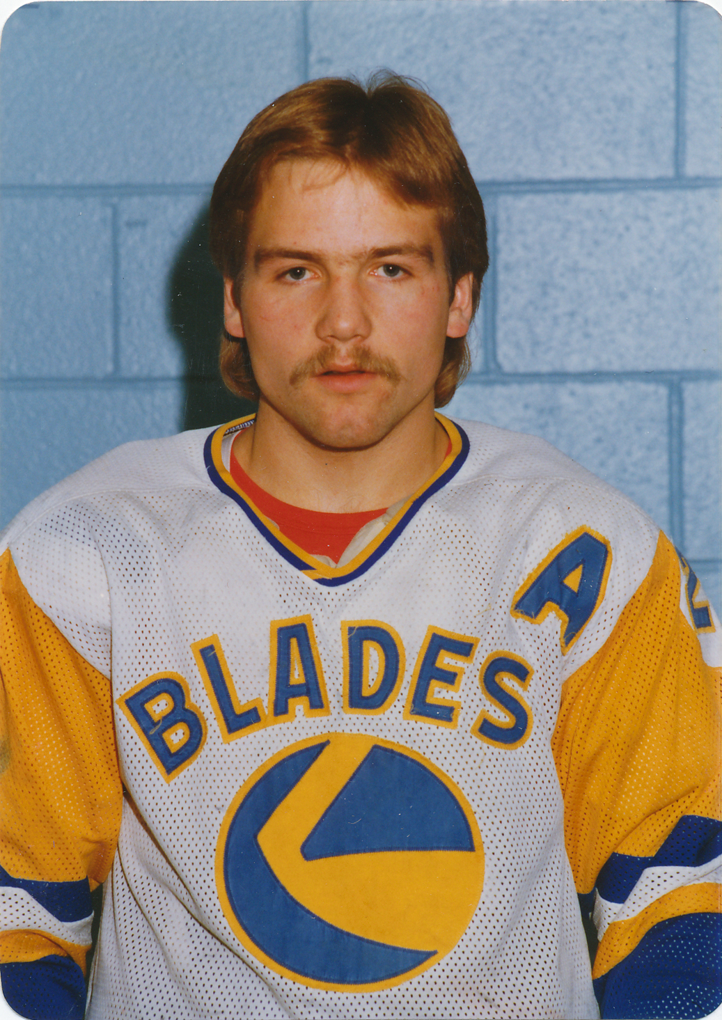 My NHL idol: Blackhawks' Shaw on Wendel Clark